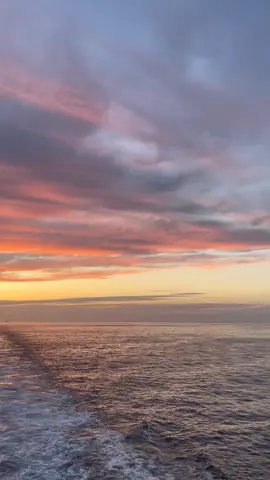 Timeless anthem. #goldenhour 