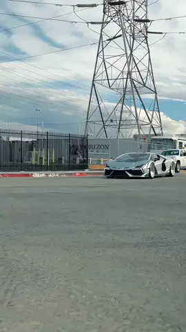 Revuelto😜 #fyp #lamborghini #revuelto #carsoftiktok #masukberanda 