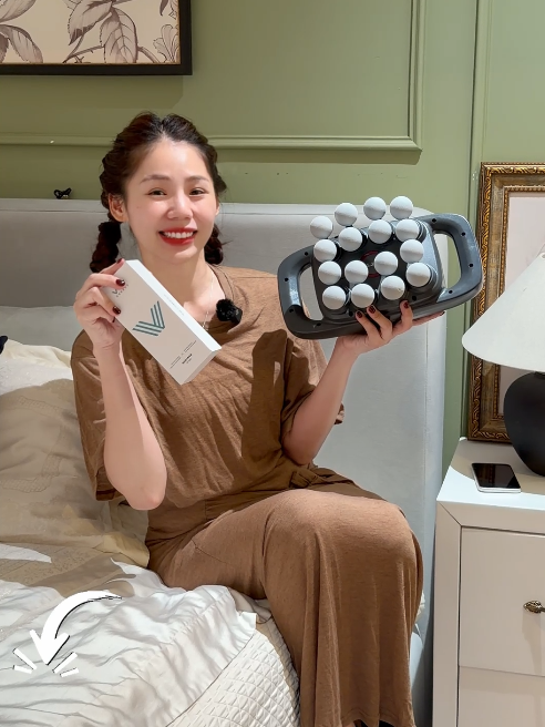 Đánh bay đau mỏi cơ thể với vài bài mát xa mỗi ngày nhaaa #huongly #review #tiktokshop #maymatxa #matxachinhhang #maymatxagiahoi