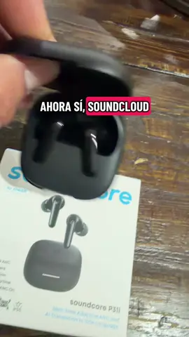 @soundcore by Anker tiene estos traductores en oferta y con IA para asistir con traducción . #soundcore #ia #traductor #audifonos #auriculares 