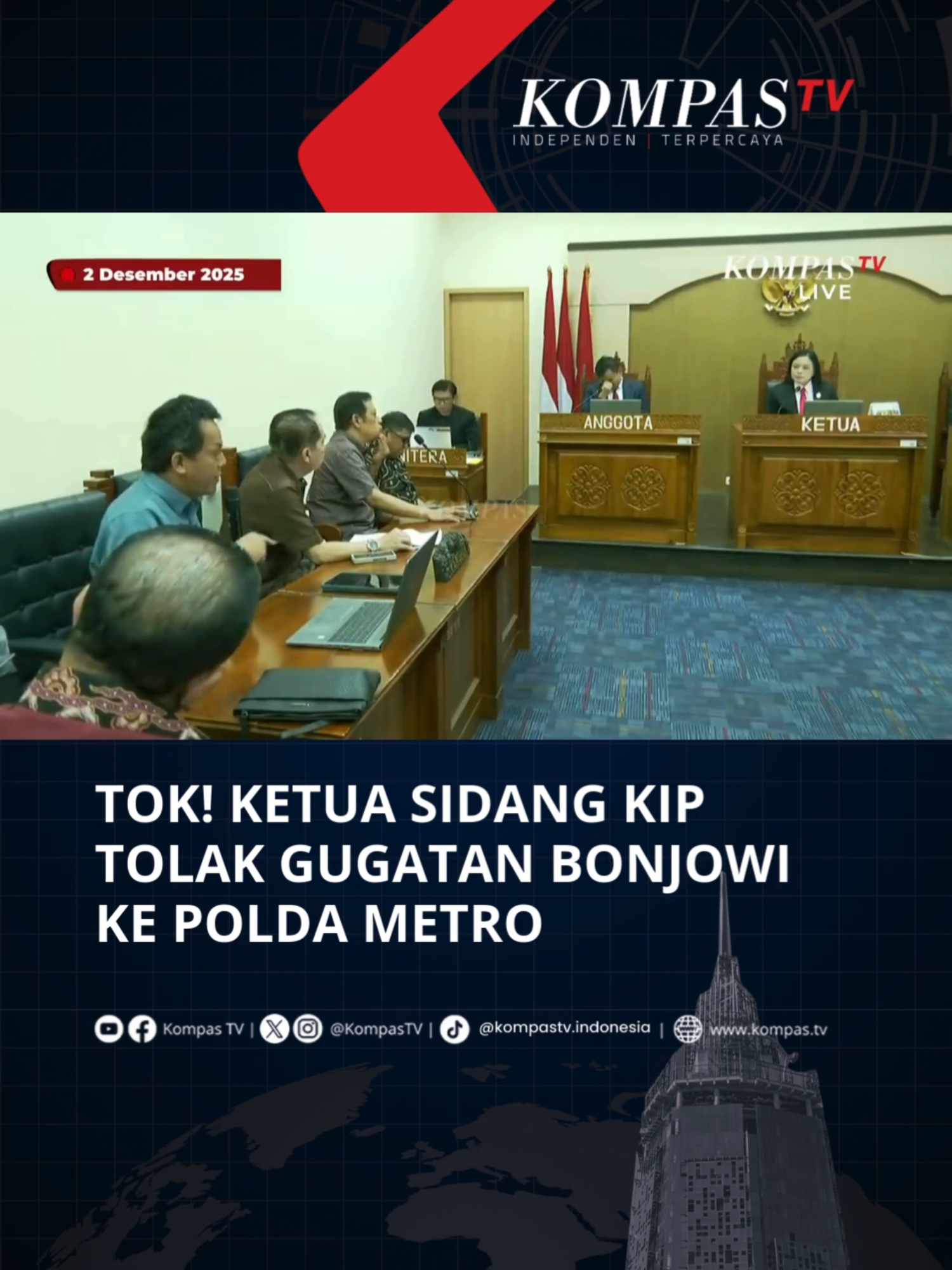 Hakim Ketua Majelis Komisioner KIP, Rospita Vici Paulyn menolak gugatan dari kelompok Bongkar Ijazah Jokowi (Bonjowi) dalam sidang putusan sela dengan Polda Metro Jaya pada Selasa (2/12/2025).  “Batas waktu pengajuan permohonan penyelesaian sengketa informasi publik tidak memenuhi jangka waktu sebagaimana diatur,” ujar Hakim Ketua Rospita Vici Paulyn.   “Amar putusan memutuskan menolak permohonan pemohon untuk seluruhnya,” lanjutnya. Tuliskan komentarmu dan dapatkan berita terkini lainnya di www.kompas.tv serta youtube.com/kompastv #SOROTKompasTV #TikTokBerita
