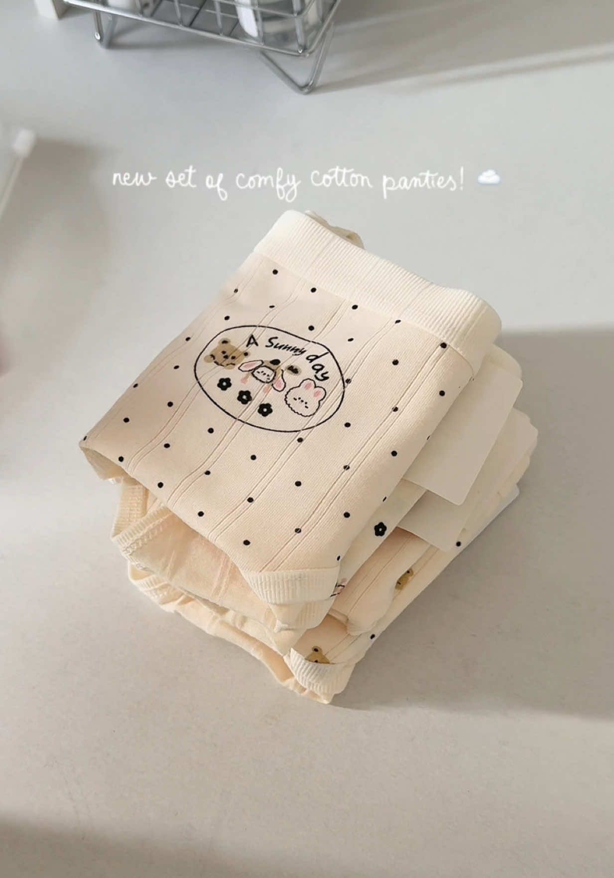bear prints cotton panties !! 🧸☁️ #cottonunderwear #cottonpantyset #finetooph #pantyset #breathablepanty 