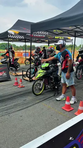 Idol thành đạt dợt xe #dainam 