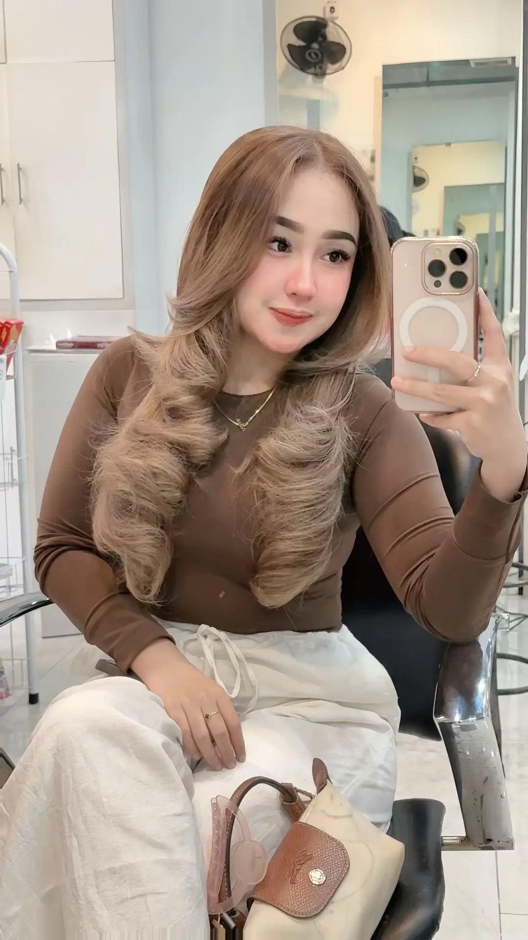 muka antagonis, hati hello kitty💋