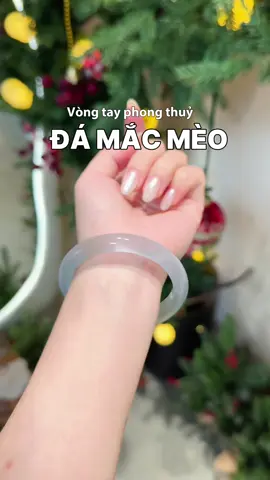 Vòng tay đá mắc mèo đeo lên tay nhẹ nhàng nhưng mà sang cực kỳ nha #vongtaydamatmeo #vongtayphongthuy #vongtay #vongtaydathachanh #xuhuong 