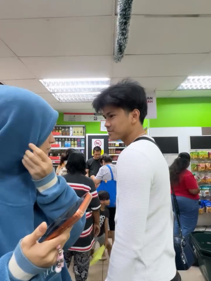 ketua lagi beli sos abc [sc: exc jaden] @JADEN  #jadenbahtera#jaden#puterirania#raden#fypviralシ 