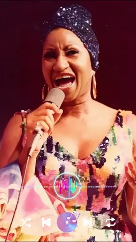 ✨¿Estas de acuerdo con las palabras de Celia Cruz?✨#musica #letrasdecanciones #lavidaesuncarnaval #celiacruz #canciones