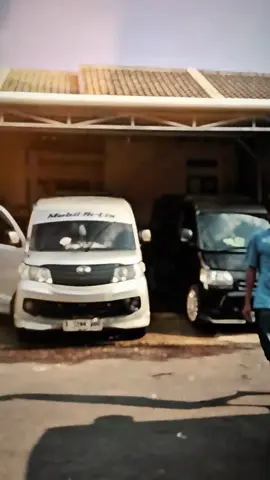 Yang mau LIBURAN akhir tahun sama yang mau pesan TRAVEL nya ready☝🏻