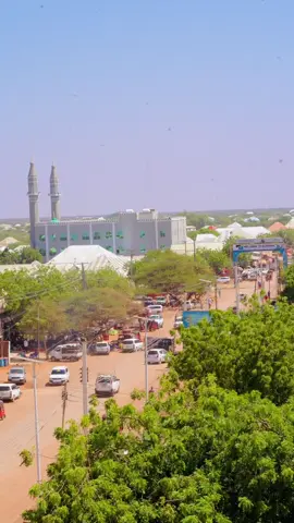 Next xagee ka dhignaa 🇸🇴🤔#qoslaaye_77 #guriceel_janaad💙🤍💚 