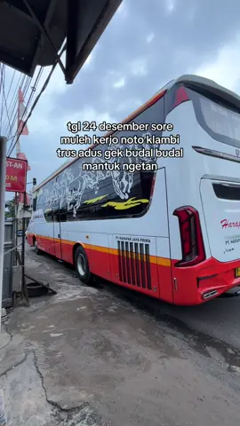 sudah saatnya sang robot rakitan bertemu dengan pawangnya (ibuk) #kulipabrikcikarang #kulipabrikkarawang #astrahondamotor #anakrantau #fyppppppppppppppppppppppp 