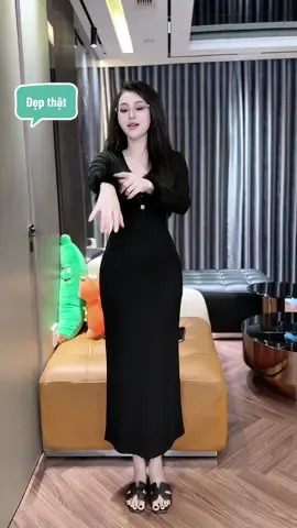 Váy Body Len Tăm Mềm   Cổ V #thoitrangnu #vaybodyphoicuc #vaydangdai #viral 