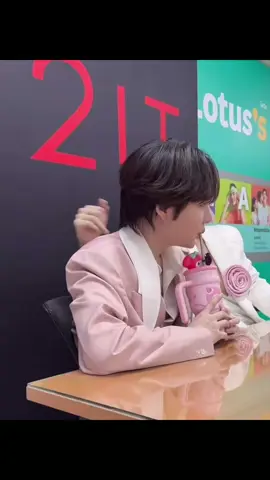 certified rabbit 🐰 @nampingster @Harit_keng #kengnamping #nampingster #เก่งน้ําปิง #foryou #fyp 