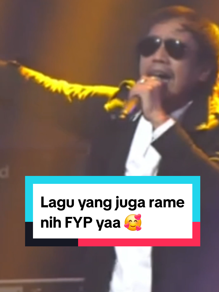 Kita rehat bentar dari lagu #taktergantikan 🥰 saya kasih lagu #wahaikaucinta @radjabandofficial yang juga lagi rame ya saya perhatiin di #tiktok 👌 Buat teman² yang mau lebih panjang videonya, boleh mampir ke channel youtube Kasela TV yaah 🤝 silahkan bagikan linknya ke yang lain