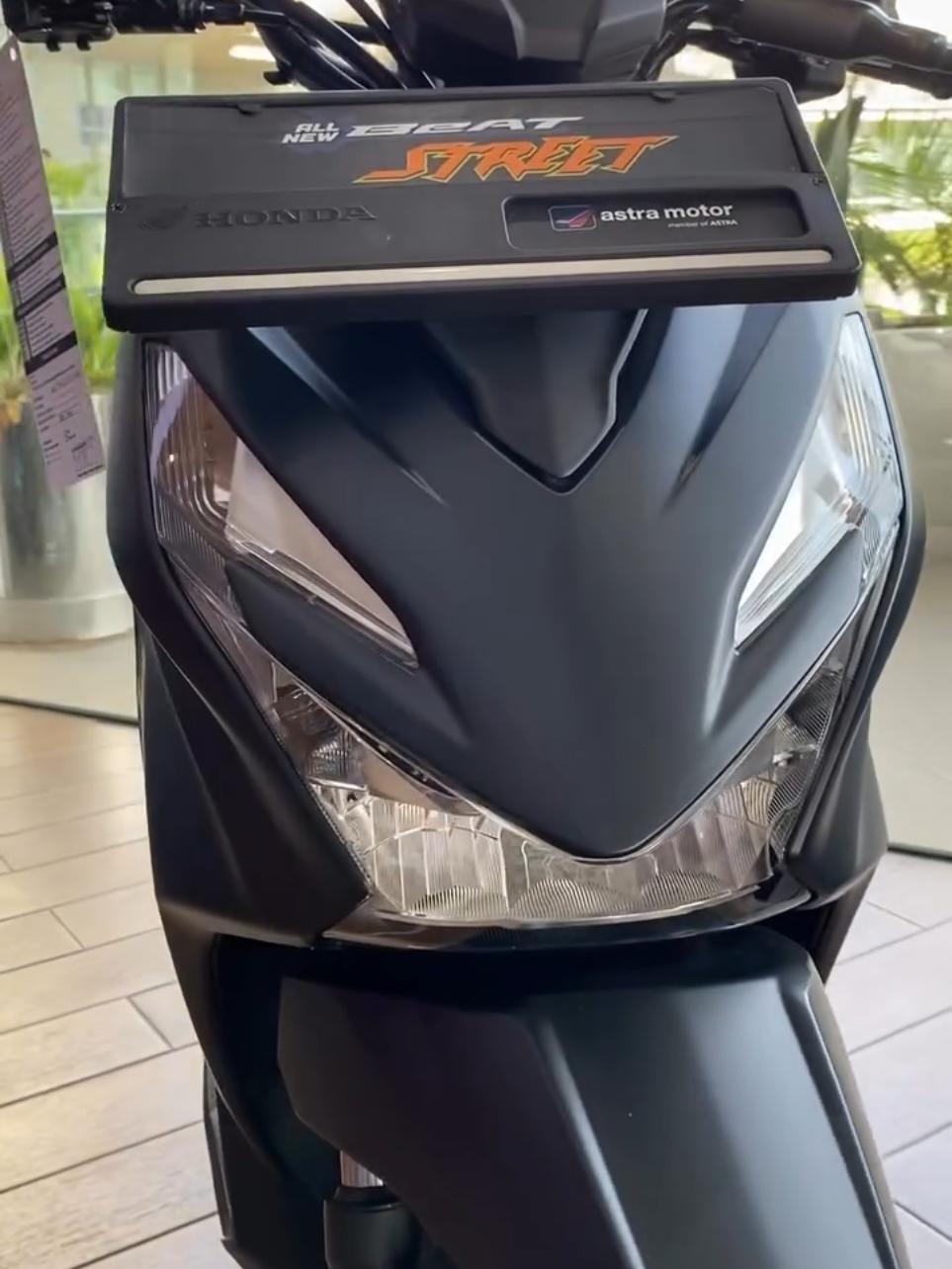 🎉 Promo Spesial Desember 2025! 🎉 Beli Motor Honda sekarang dan dapatkan keuntungan paling besar akhir tahun ini! 🔥 Cashback terbesar 🔥 DP paling ringan mulai 300 ribuan 🔥 Cicilan super terjangkau 🔥 Proses cepat & terpercaya – ACC 1 hari! 🚚 Free Ongkir & Free biaya lainnya 🏍 Motor dikirim, baru bayar DP! 🌍 Melayani Malang Raya & Kota Batu Beli Cash / Kredit semua tipe Honda 💯 Kesempatan terbatas — buruan amankan promo terbaik sebelum kehabisan! 📍 Hubungi Sales Honda Terpercaya – Prima 📲 WA: 0878-6165-8404 🔗 Link WhatsApp: https://wa.me/6287861658404 📌 Instagram & TikTok: primahondamalang 📌 Facebook: Honda Sekawan Motor Singosari Official