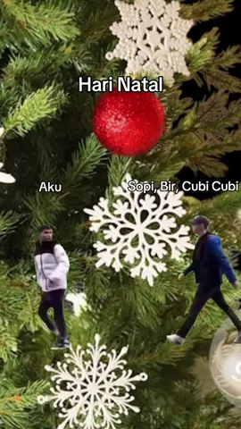 Sapa yang setiap tahun pas natal mo menghindar dari ini barang tapi tetap saja seng bisa?🤣#harinatal #ambonmanise #maluku #fyppppppppppppppppppppppp #fyp 