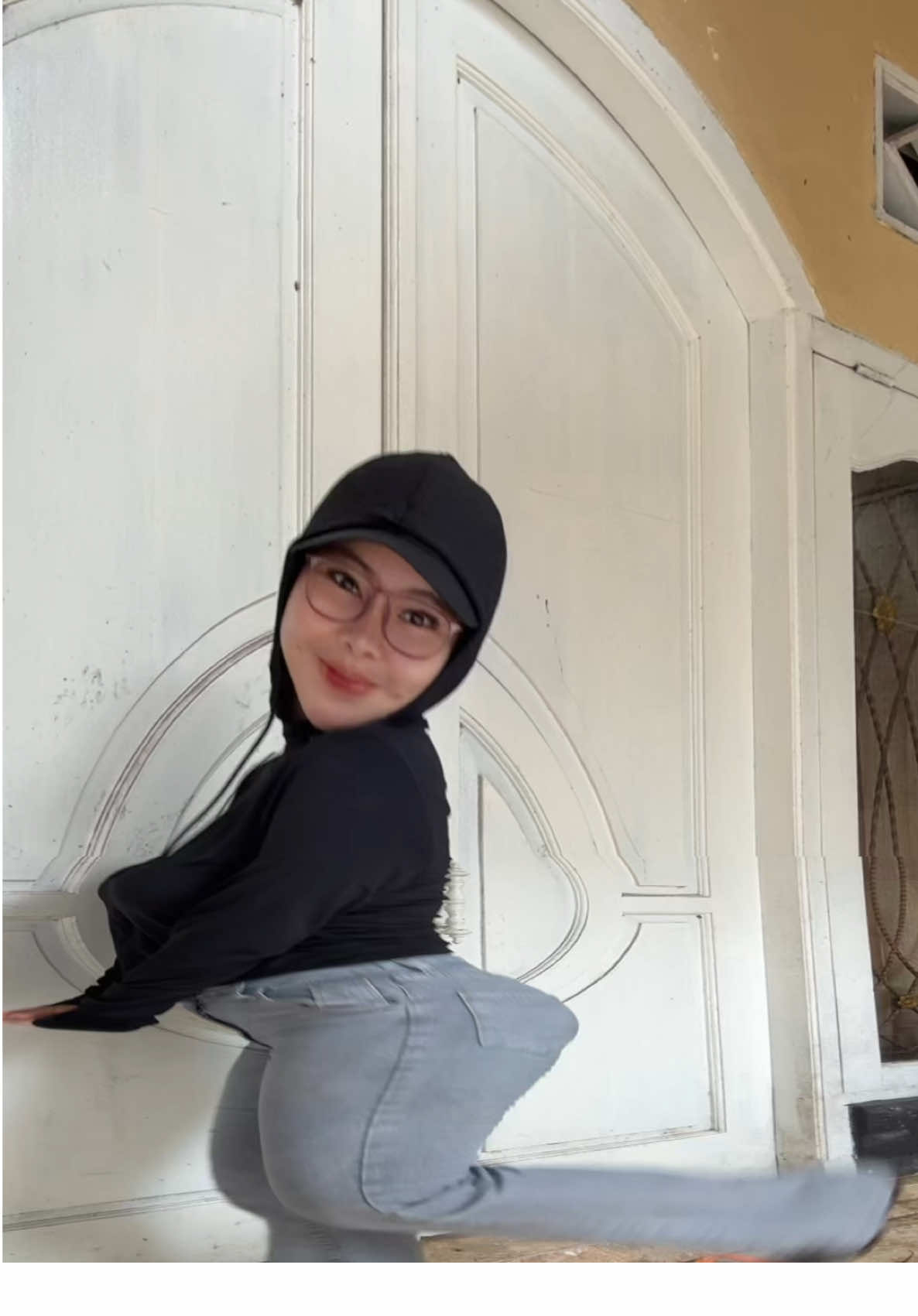 amit” jabang cebol