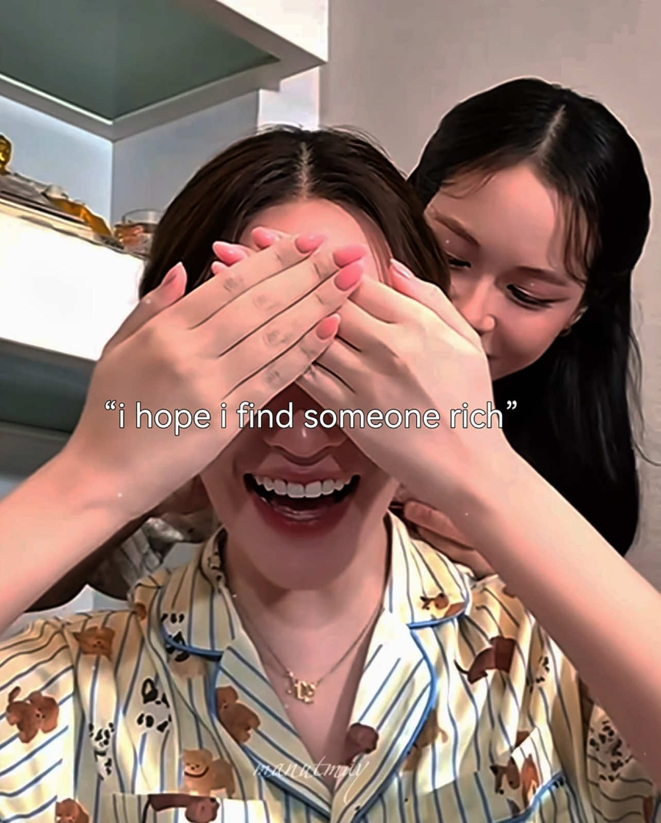 everyone needs a nur in their life  #nurdesoraya #tkphinyanech #tknur #dangerousqueentheseries 