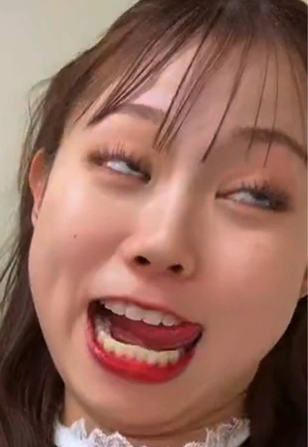 #あやにー #本望あやか #本望あやかちゃん #本望バキューム #変顔 