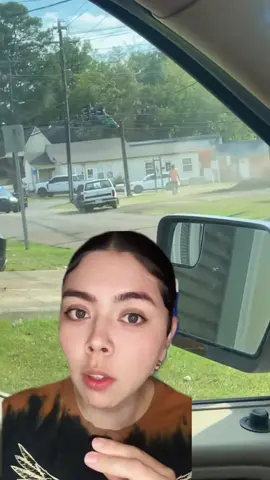 Momento exacto donde arrestaron a la Influencer reconocida como Tatiana Martínez durante una redada de inmigración en Los Ángeles California el día de hoy #losangelescalifornia#ice#redadas#migracion