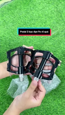 Bàn đạp, pedal nhôm 3 bạc đạn dành cho mọi loại xe thể thao quá rẻ chỉ 9x. Bấm ngay vào giỏ hàng để mua ngay nha. #xedap #bike #roadbike #phukienxedap #xuhuong 