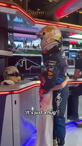 The real wins 🥰 #f1 #maxverstappen #hug 