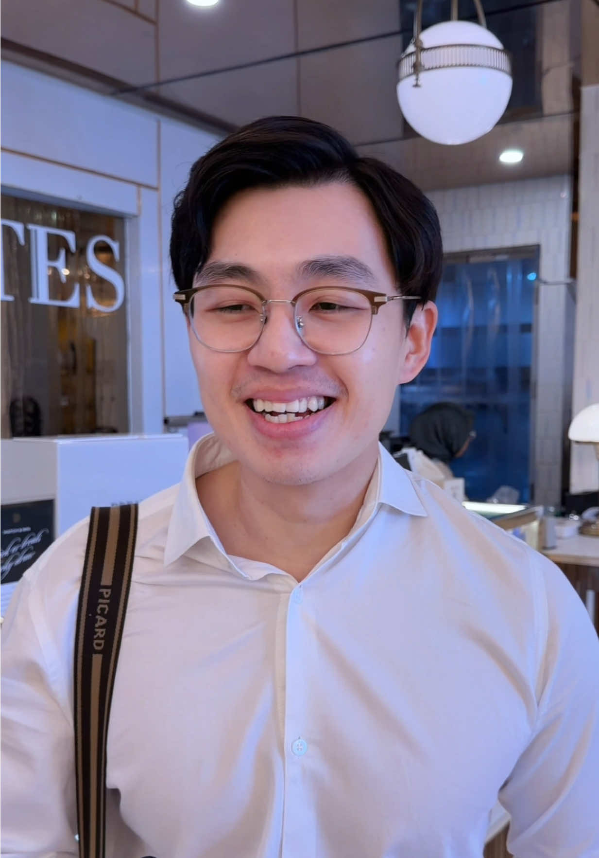 @dr. Kevin Mak @Bungasartika 