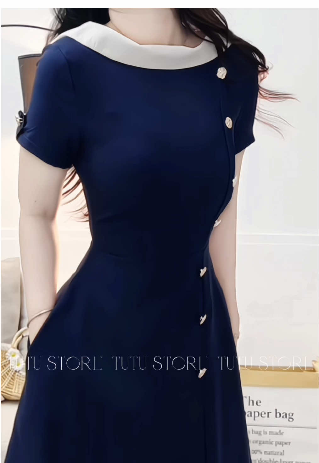 Xanh đen còn vài chiếc, khách iu chốt lẹ tay nha 🌸🌸 #tutustore #damthietke #thoitrang #D1470