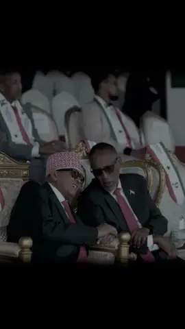 cadawga hayno jabinina re somalilnd🙅‍♀️🥹#foryoupage #fypシ゚ #fyp #firal #somalitiktok @L__B.....N ___♤♧ 