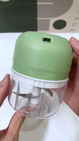 Máy xay tỏi ớt mini nhỏ gọn #mayxay #mayxaydanang #mayxaymini #mayxaytoiot  @Thảo Kim  @Thảo Kim  @Thảo Kim 