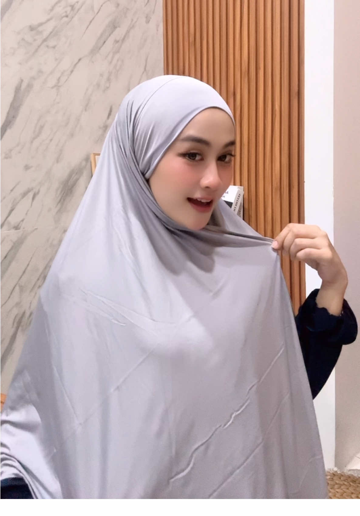 Tutorial pake azkia syari #tutorialhijab #tutorial #tutorialkerudung #hijabajaib #tutorialkerudungajaib 