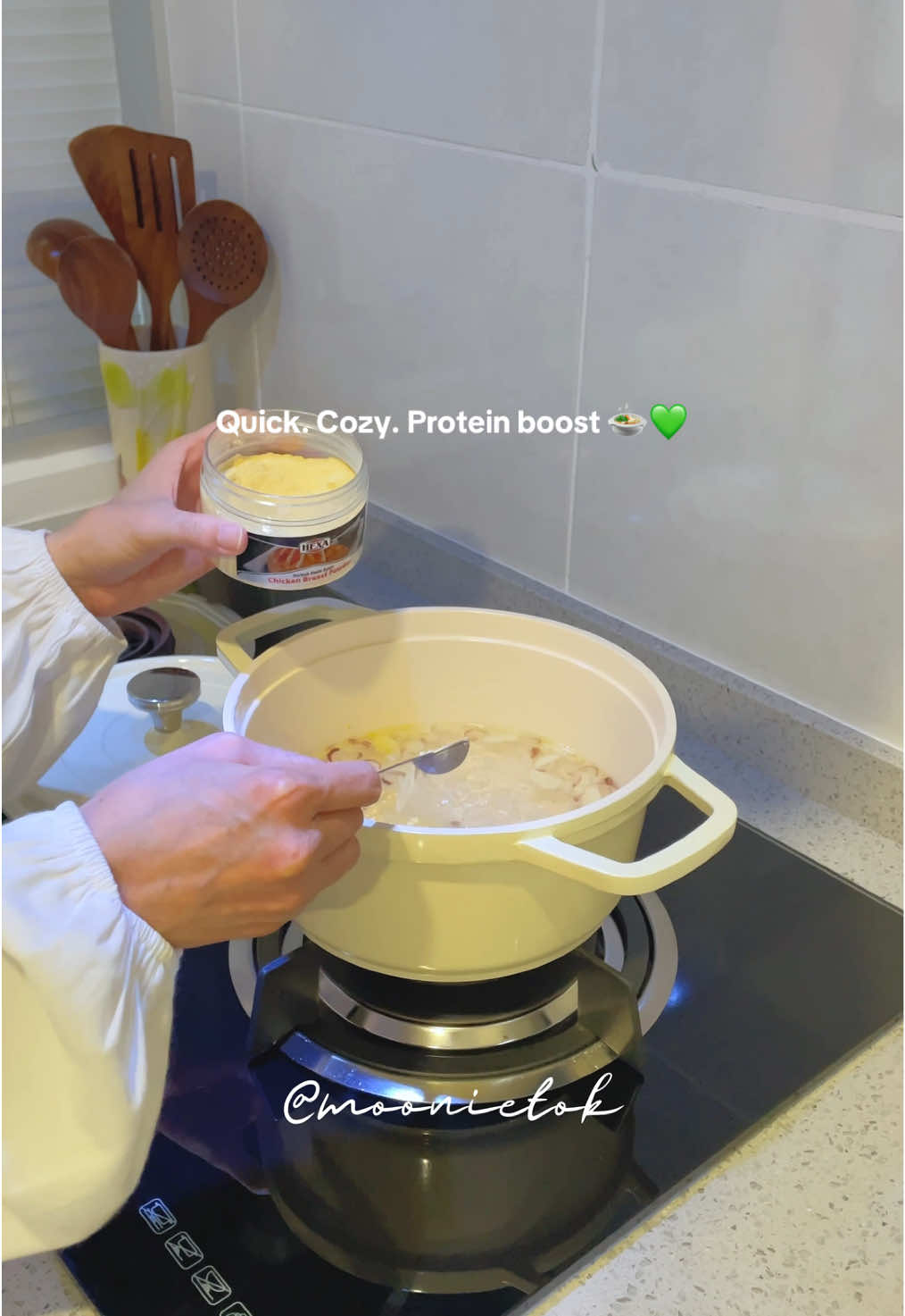 Satu serbuk, banyak kebaikan: 🐔 Tinggi protein, mudah digunakan 🍲 Rasa ayam asli & umami ✨ Tambah aroma & sedap setiap masakan  #Hexa #ChickenPowder #ChickenBreast #Protein #HealthyFood 