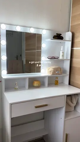 obsessed🪞🕯️#coiffeuse #vanity #tiktokshop 