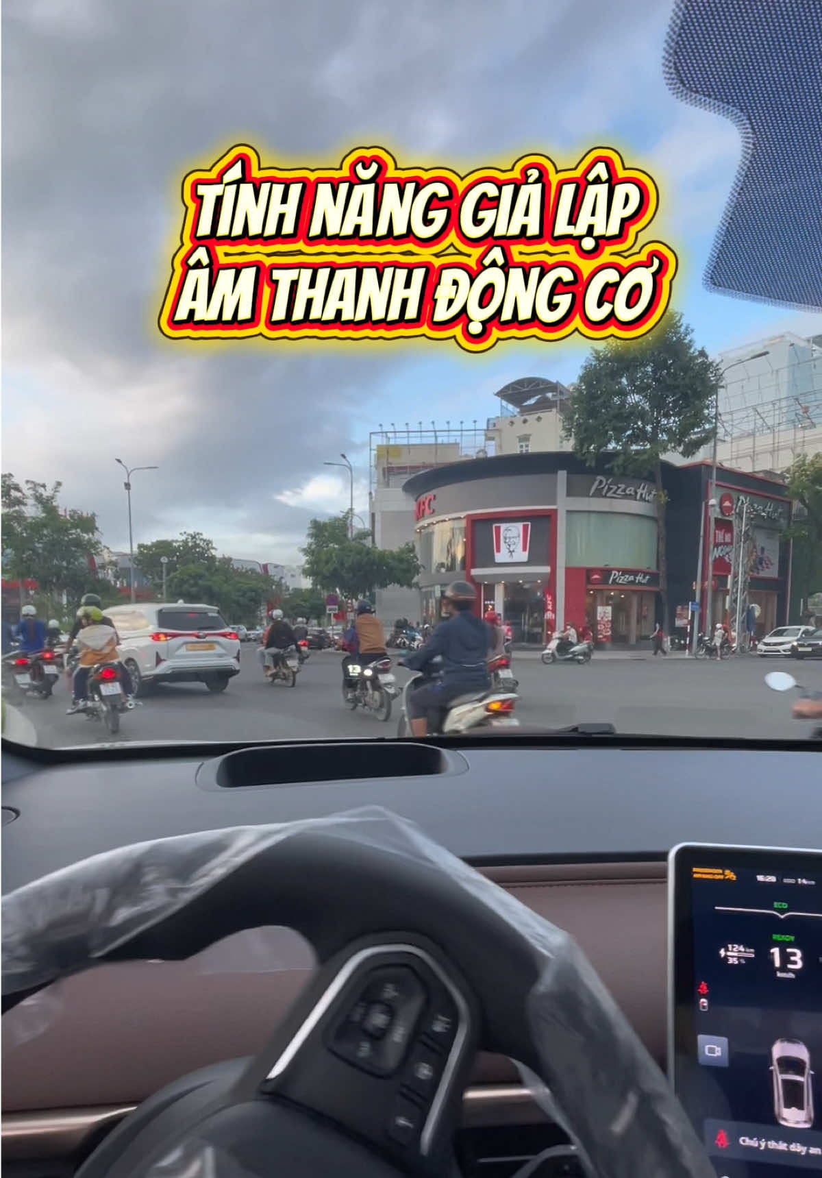 Tính năng hay trên Vf6 Plus Bản tiêu chuẩn Mỹ ?? #viraltiktok #xuhuongtiktok #nhatrang #vinfast #vf6 