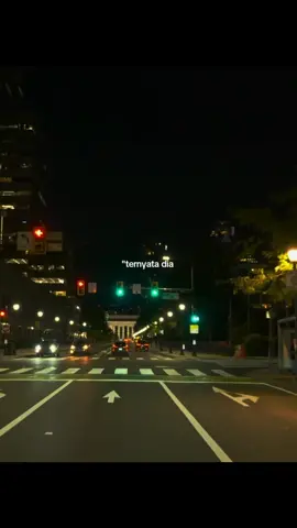 cinta semalam🤤 #xyzcba #lyrics #lagutimur #fouryou 