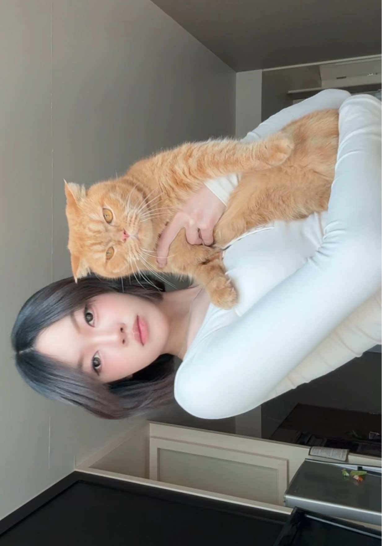 รักฉ้มกว่าใครร