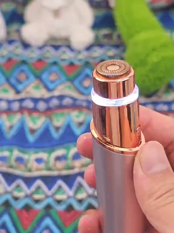 🎀 “Goodbye facial hair… pain-free, red-free, and no excuses!” Upper lip, unibrow, or unwanted hairs? This electric facial hair remover is the perfect solution. 💫 Super gentle, rechargeable, and so compact it fits in any purse. ✨ Ideal for use on any area of ​​the face, even the most delicate. ❌ No irritation, no pulling, no redness… just instantly smooth skin. Perfect for quick touch-ups before a date, a meeting, or a selfie. 📸 And it's so pretty it doesn't even look like an epilator! 🎯 Use it whenever and wherever you want… and always look your best! #hairremover #facialhairremover #hairremover #hairremoval #instanthairremover #hairremoval #laserhairremoval #easyhairremoval