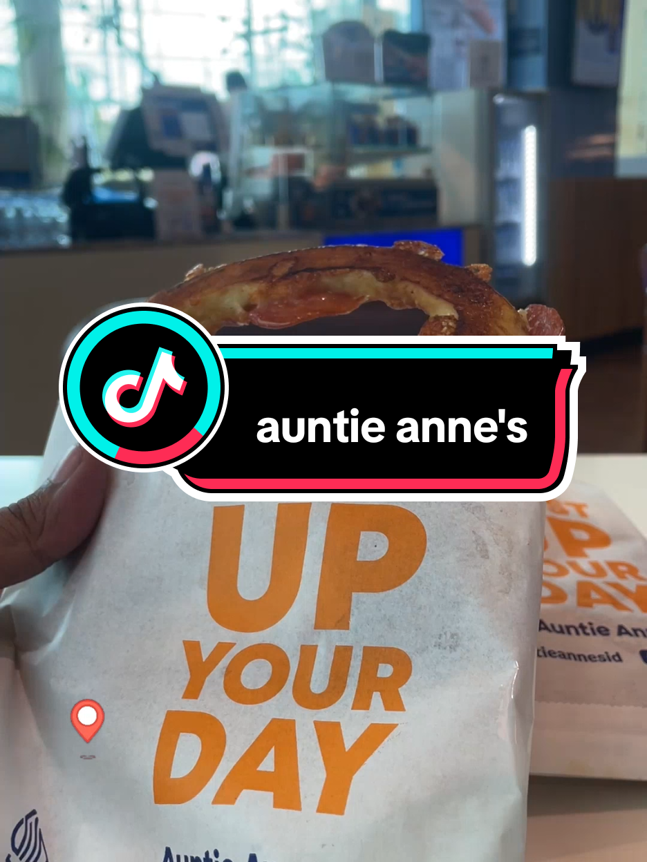 Auntie anne's central park tempat nongkrong paling enak!!  #promomakanharian  #promomakan1212  #gofoodiemegabyte  @auntieannes 