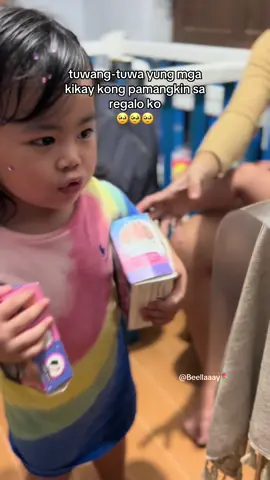 Pangarap ko din to nung bata ako! Princess princess tapos madaming nling blings sa buhok haha 🥹🤩😍🎁 #hairblingbling #blingbling #giftideasforkids #fyp #viral