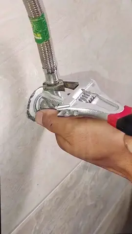 #LifeHack #yeechop #fsboling #skill #plumbing  