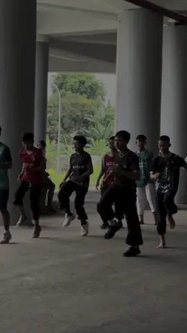 tipis Tapi pasti.                                          #fyp #fypシ゚viral🖤tiktok #binsik #fighter #pencaksilatindonesia 