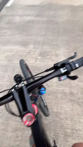 #makeitvirаl #viral #batangsiklista #siklistangtiktoker #montage 