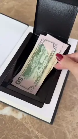 Cách cất quỹ đen an toàn cho anh em đã có vợ