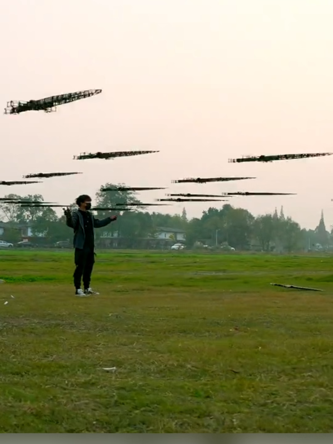 He commands hundreds of swords—fly! #technology #viral
