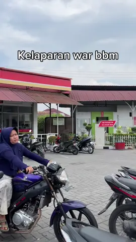 Jangan lupa bontotr yaa kalau war bbm