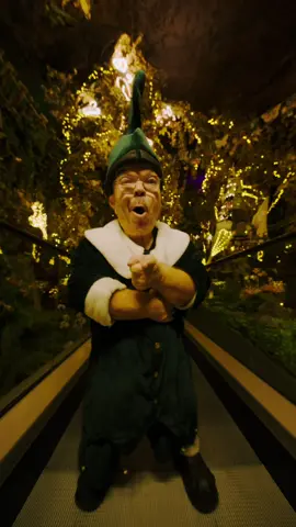 “Clock It” VANAVOND 23:59 ONLINE! 🎅🏾🛸 #Mensa #ClockIt #XMAS #fyp #voorJOU 