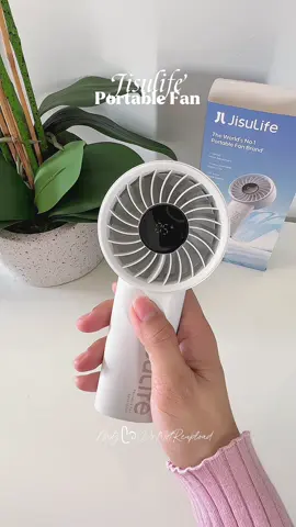 Looking for christmas gift na affordable? Perfect ang Jisulife! Magugustuhan niya ito for sure😉 #christmasgifts #giftideas #jisulife #jisulifeportablefan #jisulifeturbofan 