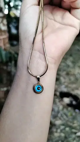 #สร้อยคอ #สร้อยเสริมดวง #สร้อยคอตาแมวนําโชค #สร้อยคอเสริมความปัง 