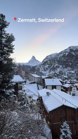 Perfect view of the Matterhorn 🏔️🚠#matterhorn #zermatt #switzerland #switzerlandnature 