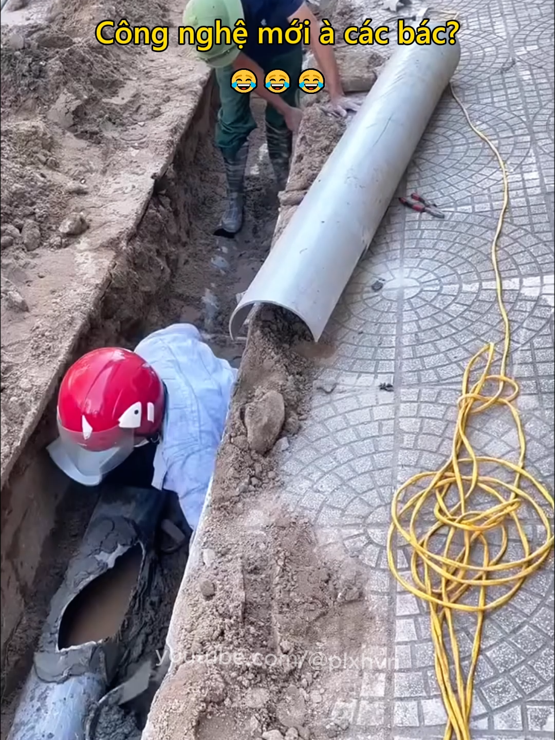 Công nghệ mới à các bác? 😂 #xaydung #chuyenla #docla #haihuoc #xahoi #plxhvn #phapluatxahoi
