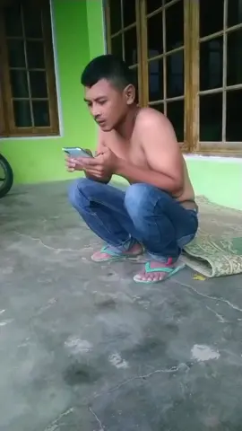 angenmu kok bagus to leee......Joss tenan.... sriiiit....🤭🤭